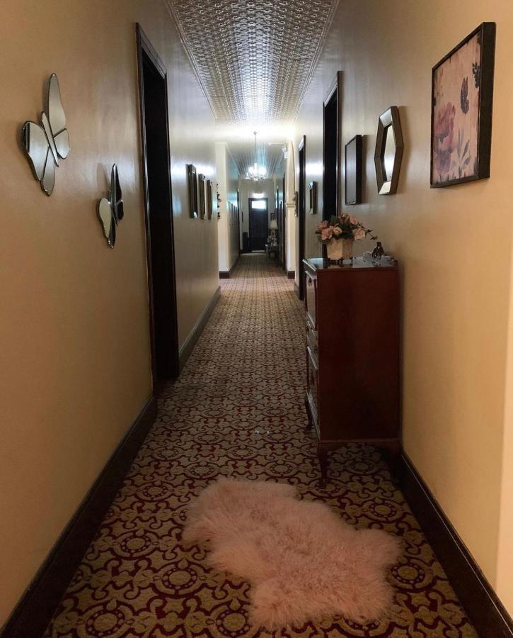Neath Hotel Екстериор снимка